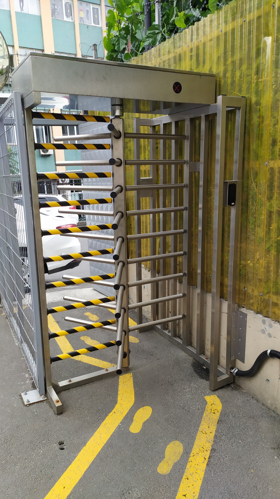 Installation of a full height security turnstile and card reader system at Yılmaz Plastik A.Ş.