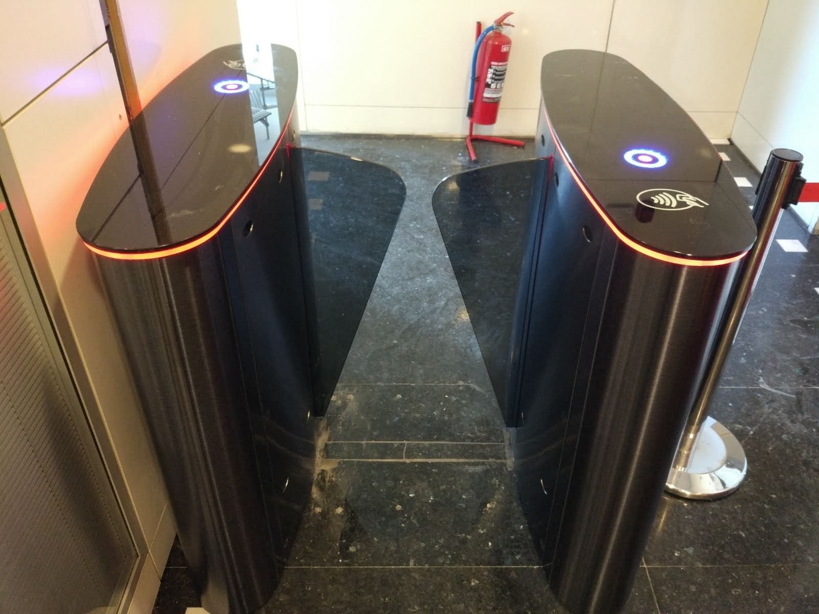 Kurumsal Plaza Hızlı Geçiş Turnike ve Access Control Projesi