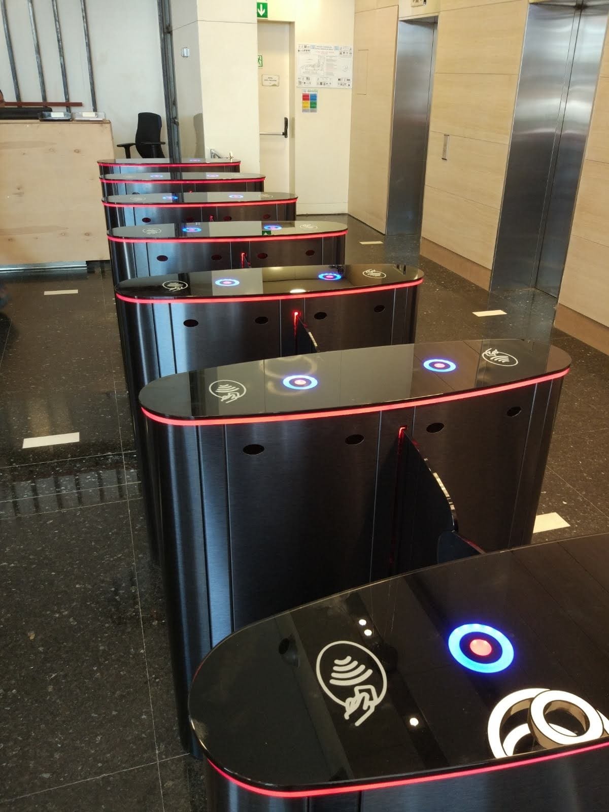 Kurumsal Plaza Hızlı Geçiş Turnike ve Access Control Projesi